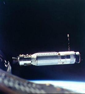 Andocken an das Agena-Modul